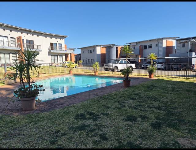 2 BEDROOM APARTMENT FOR SALE IN RYNFIELD